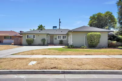 2938 E Willis Avenue, Fresno, CA 93726 - Photo 2