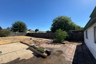 315 W J St, Oakdale, CA 95361 - Photo 30