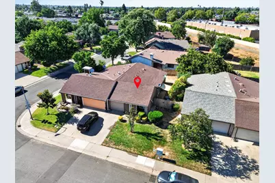 7803 Orchard Woods Circle, Sacramento, CA 95828 - Photo 42