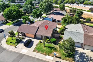 7803 Orchard Woods Cir, Sacramento, CA 95828 - Photo 42