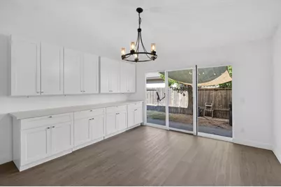 7803 Orchard Woods Circle, Sacramento, CA 95828 - Photo 22