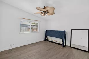 7803 Orchard Woods Cir, Sacramento, CA 95828 - Photo 28