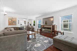 1545 35th St, Sacramento, CA 95816 - Photo 2