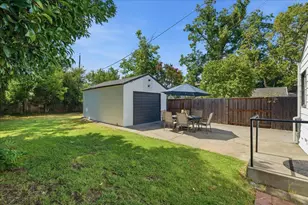 1545 35th St, Sacramento, CA 95816 - Photo 26