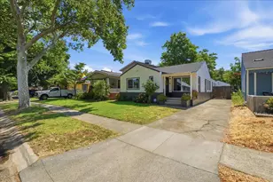 1545 35th St, Sacramento, CA 95816 - Photo 4