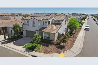 4025 Hearst Castle Way, Rancho Cordova, CA 95742 - Photo 4