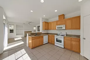 84 Cassia St, Pittsburg, CA 94565 - Photo 20