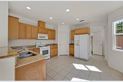84 Cassia Street, Pittsburg, CA 94565 - Photo 18