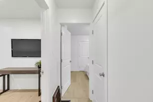 1621 Dreher St, Sacramento, CA 95811 - Photo 10