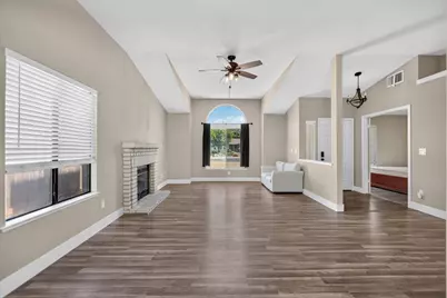 9260 Mantle Court, Elk Grove, CA 95758 - Photo 10