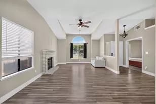 9260 Mantle Ct, Elk Grove, CA 95758 - Photo 10