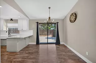 9260 Mantle Ct, Elk Grove, CA 95758 - Photo 12