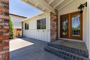 8 Mirango Ct, Clayton, CA 94517 - Photo 4