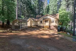 1215 Laurel Cir, Arnold, CA 95223 - Photo 32