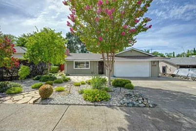 5169 Rabeneck Way, Fair Oaks, CA 95628 - Photo 10
