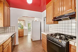 311 36th Way, Sacramento, CA 95816 - Photo 12