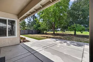 4420 Oxwood Dr, Sacramento, CA 95826 - Photo 36
