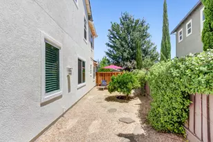 944 Station House Ln, Rocklin, CA 95765 - Photo 40