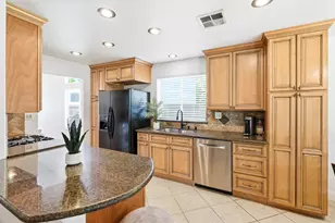 1515 Steinbeck Dr, Roseville, CA 95747 - Photo 10