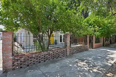 1917 6th Street, Sacramento, CA 95811 - Photo 42