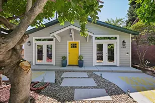 1917 6th St, Sacramento, CA 95811 - Photo 1