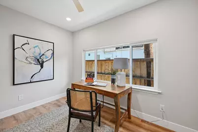 1917 6th Street, Sacramento, CA 95811 - Photo 24
