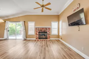 8100 Halladale Ct, Sacramento, CA 95829 - Photo 24