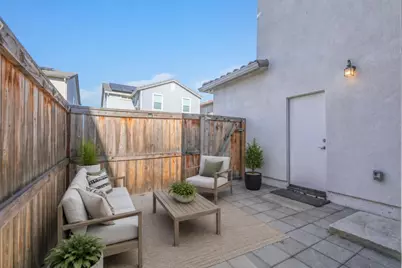 10431 Angsley Drive, Elk Grove, CA 95757 - Photo 38