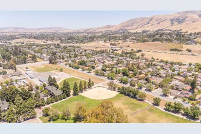 446 Bolinger Common, Fremont, CA 94539 - Photo 28