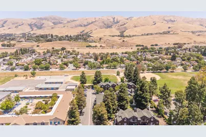 446 Bolinger Common, Fremont, CA 94539 - Photo 22