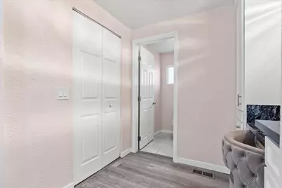 Village Circle, Sacramento, CA 95838 - Photo 36