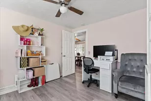 Village Circle, Sacramento, CA 95838 - Photo 26