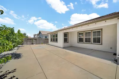 10442 Montaria Way, Elk Grove, CA 95757 - Photo 56