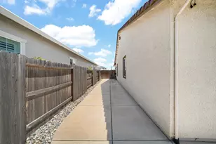 10442 Montaria Way, Elk Grove, CA 95757 - Photo 52