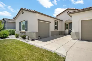 10442 Montaria Way, Elk Grove, CA 95757 - Photo 4