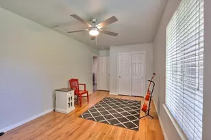 5659 W Menlo Ave, Fresno, CA 93722 - Photo 36