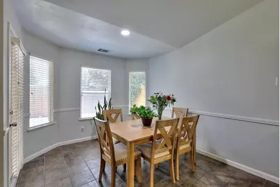 5659 W Menlo Avenue, Fresno, CA 93722 - Photo 20