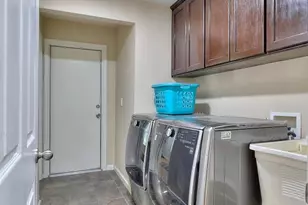 5659 W Menlo Ave, Fresno, CA 93722 - Photo 34