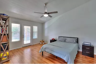 5659 W Menlo Avenue, Fresno, CA 93722 - Photo 40