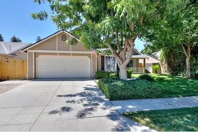 5659 W Menlo Avenue, Fresno, CA 93722 - Photo 2