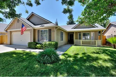 5659 W Menlo Avenue, Fresno, CA 93722 - Photo 1