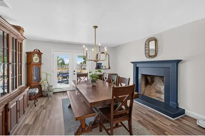 11890 Cresthill Drive, Elk Grove, CA 95624 - Photo 22