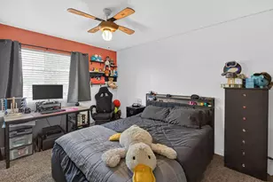 11890 Cresthill Dr, Elk Grove, CA 95624 - Photo 38