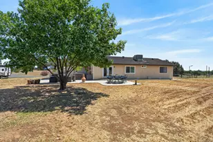 11890 Cresthill Dr, Elk Grove, CA 95624 - Photo 52