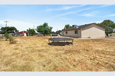 11890 Cresthill Drive, Elk Grove, CA 95624 - Photo 48