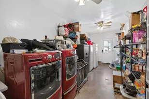 11890 Cresthill Dr, Elk Grove, CA 95624 - Photo 42
