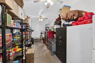 11890 Cresthill Dr, Elk Grove, CA 95624 - Photo 46