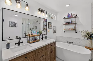 11890 Cresthill Dr, Elk Grove, CA 95624 - Photo 30