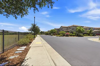 2016 Sycamore Grove Lane, Roseville, CA 95747 - Photo 46