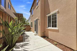 2016 Sycamore Grove Ln, Roseville, CA 95747 - Photo 32